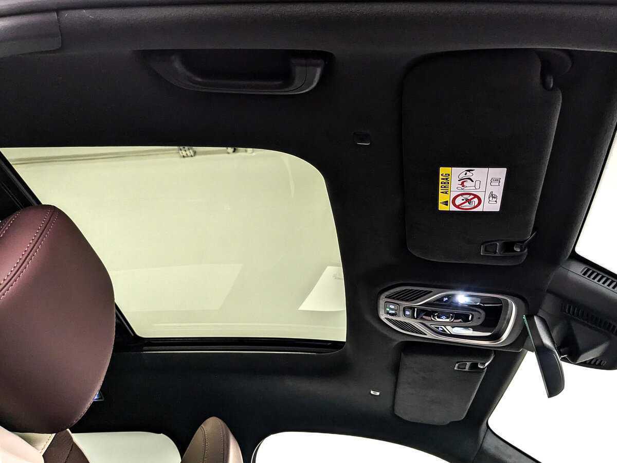 Geely Monjaro с пробегом — 2023 год. Фото: #22