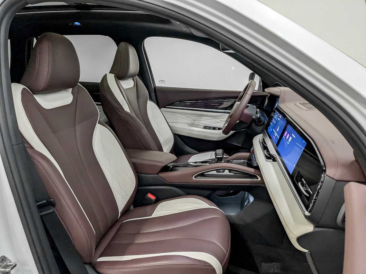 Geely Monjaro с пробегом — 2023 год. Фото: #23