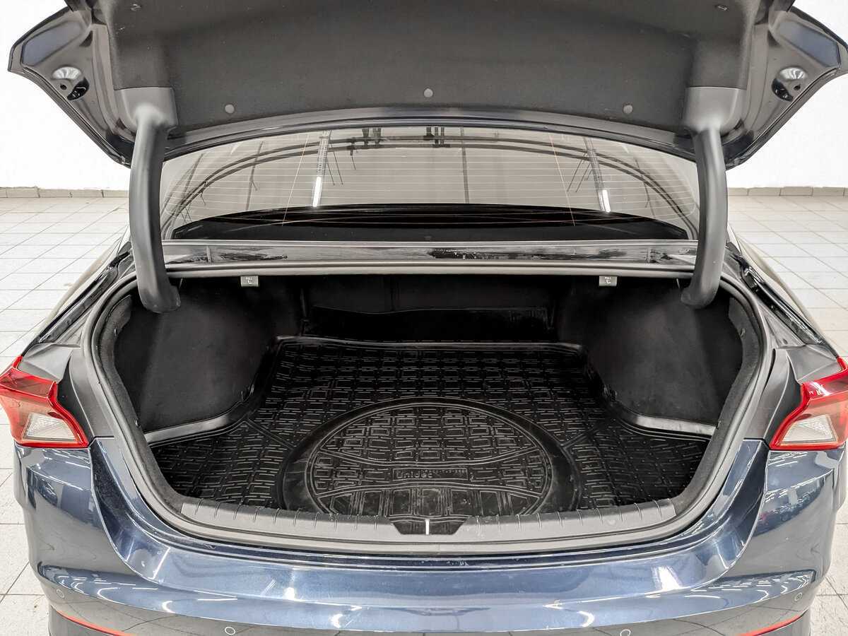 Kia K5 с пробегом — 2020 год. Фото: #9