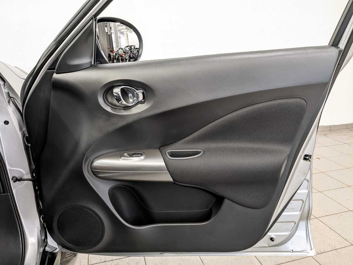 Nissan Juke с пробегом — 2011 год. Фото: #23