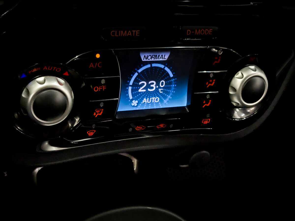 Nissan Juke с пробегом — 2011 год. Фото: #24