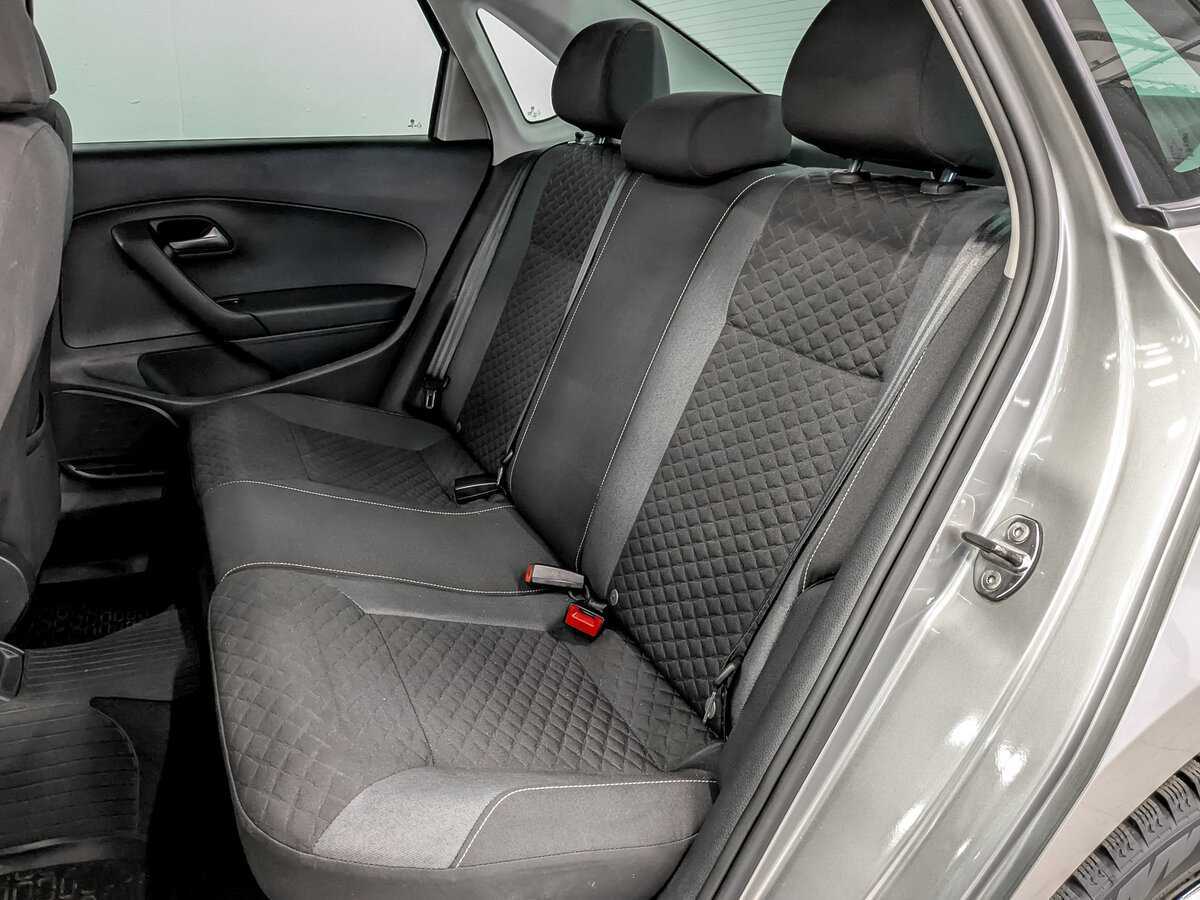 Volkswagen Polo с пробегом — 2018 год. Фото: #11