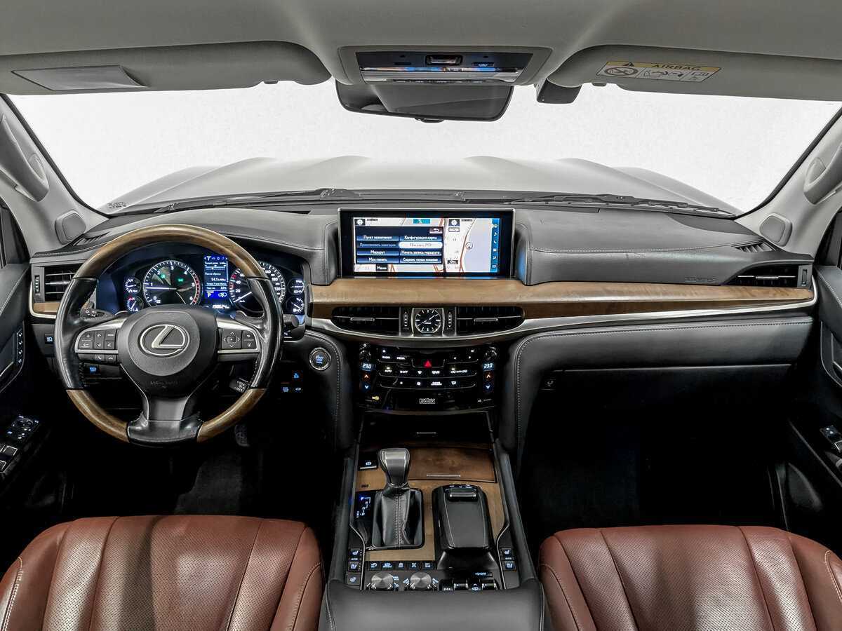 Lexus LX с пробегом — 2017 год. Фото: #13