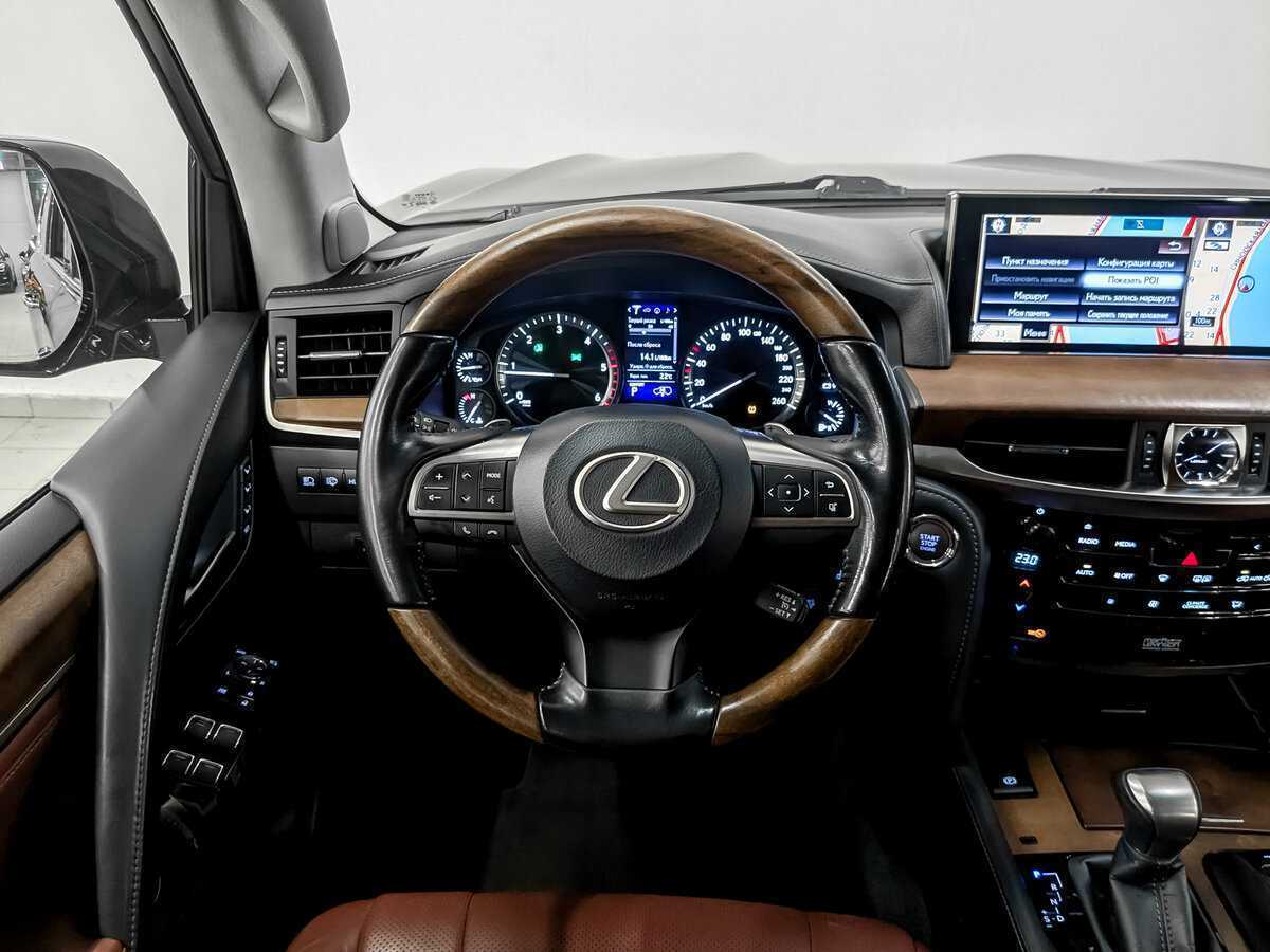 Lexus LX с пробегом — 2017 год. Фото: #21