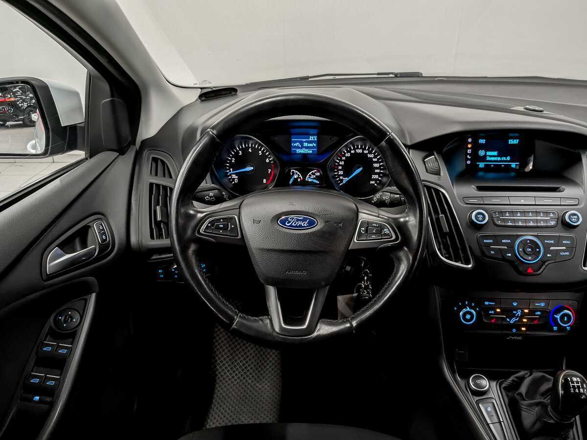 Ford Focus с пробегом — 2015 год. Фото: #17