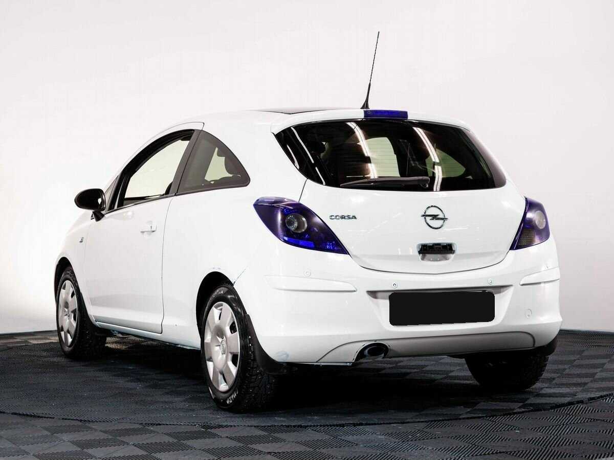 Opel Corsa с пробегом — 2010 год. Фото: #3