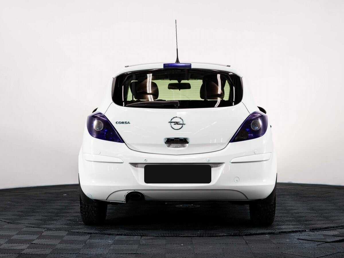 Opel Corsa с пробегом — 2010 год. Фото: #4