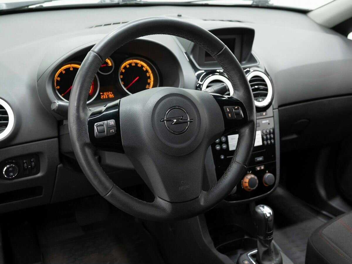 Opel Corsa с пробегом — 2010 год. Фото: #12