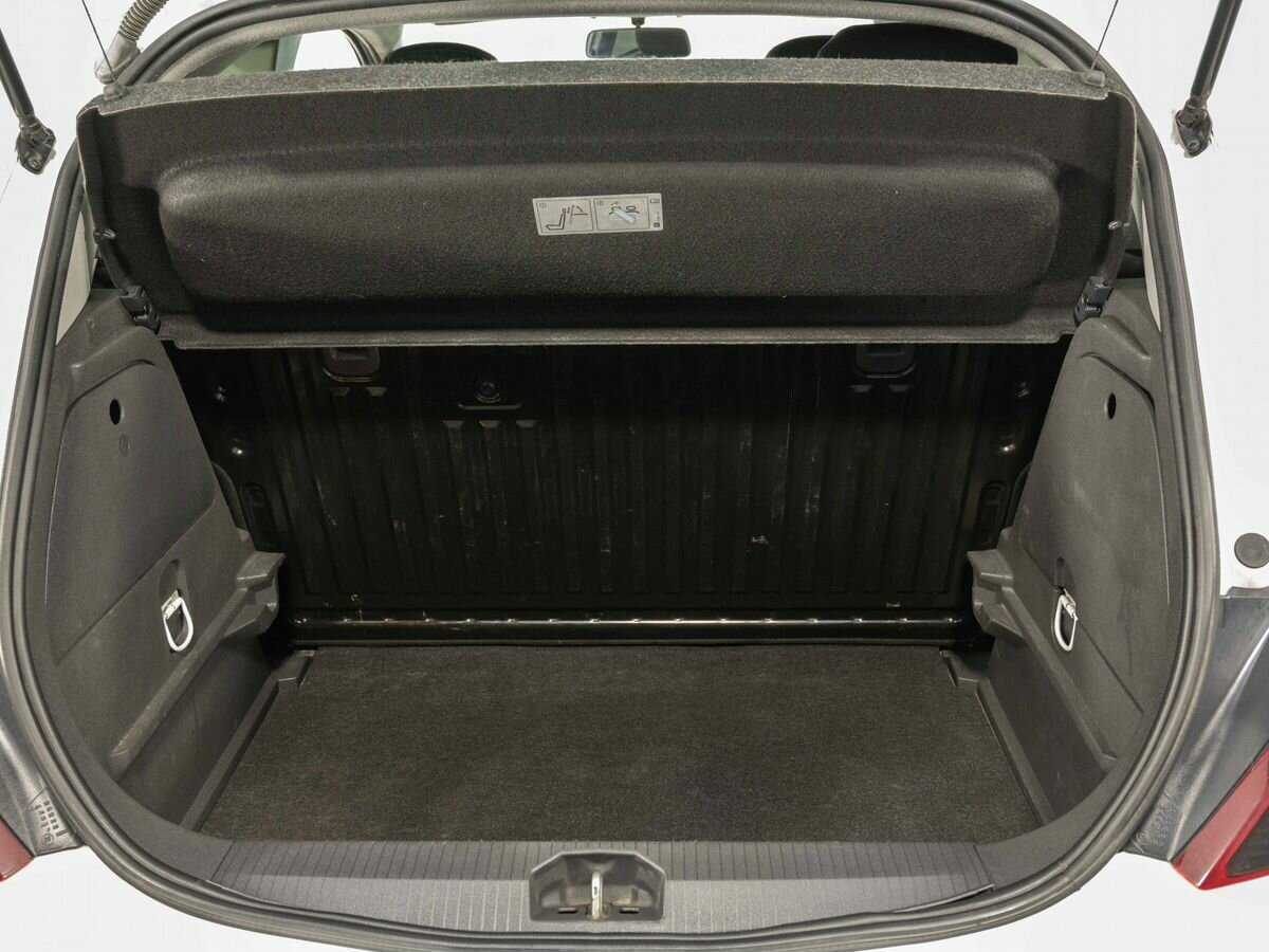 Opel Corsa с пробегом — 2010 год. Фото: #19