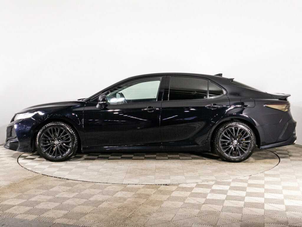 Toyota Camry с пробегом — 2020 год. Фото: #6