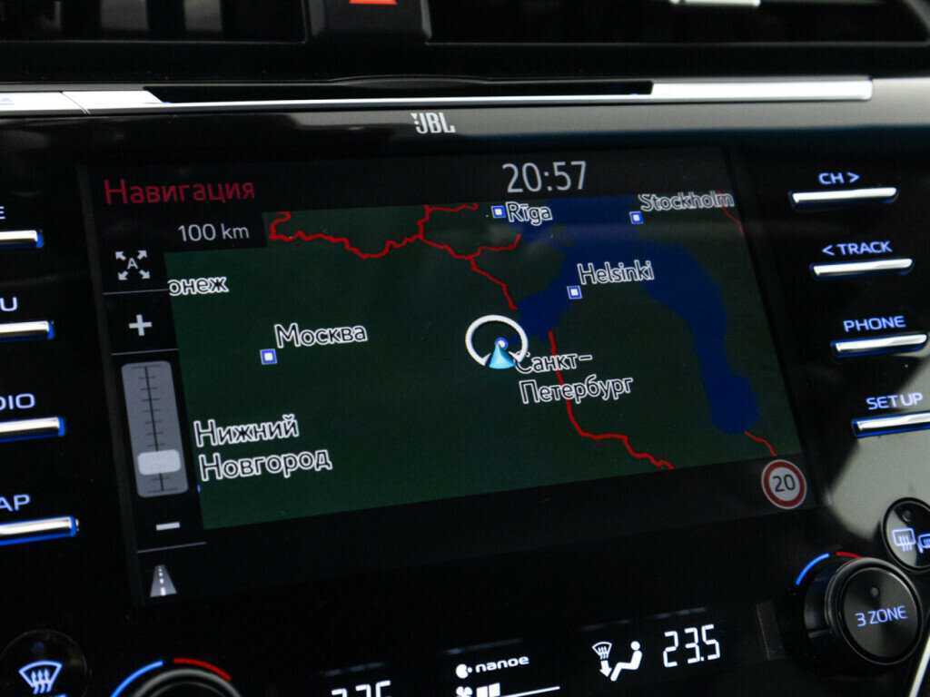 Toyota Camry с пробегом — 2020 год. Фото: #17