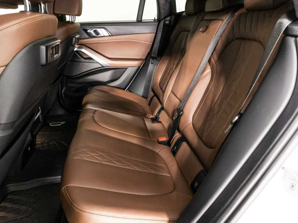 BMW X6 с пробегом — 2021 год. Фото: #9