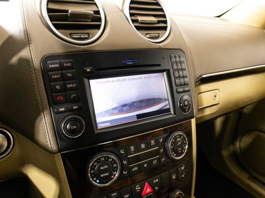 Mercedes-Benz GL-Класс с пробегом — 2010 год. Фото: #21