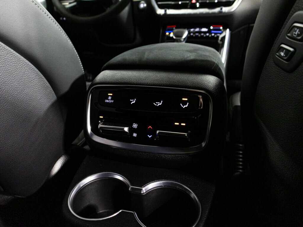 Kia Mohave с пробегом — 2022 год. Фото: #31