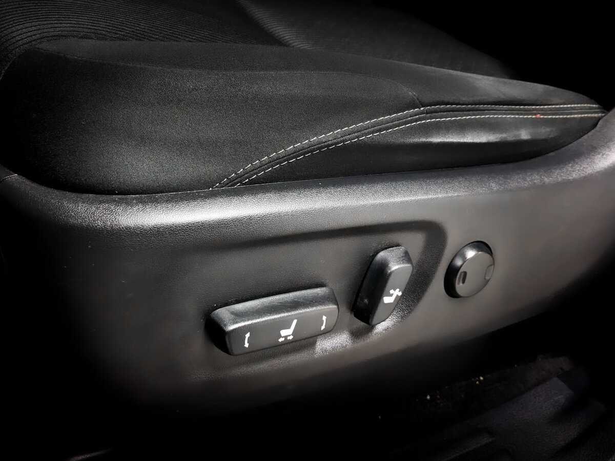 Toyota Land Cruiser Prado с пробегом — 2021 год. Фото: #20