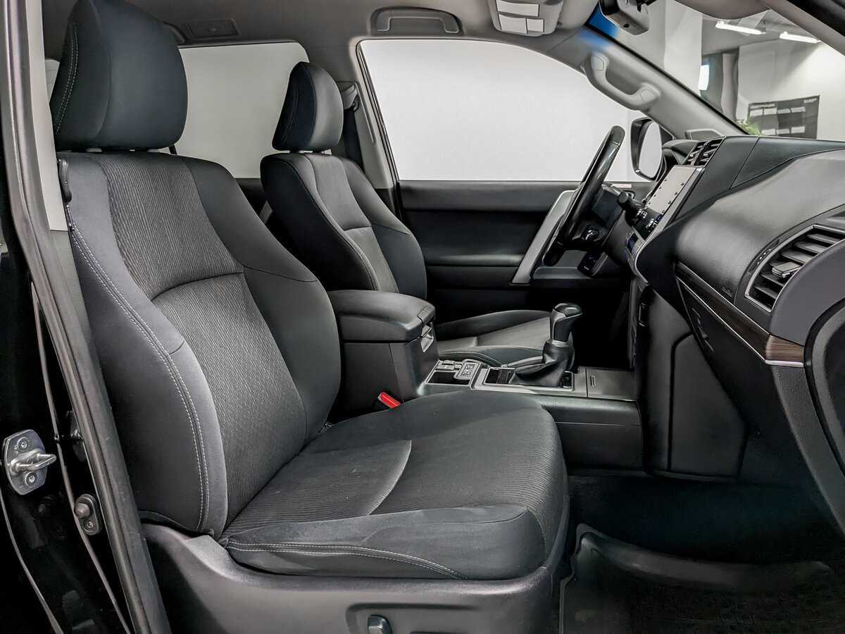 Toyota Land Cruiser Prado с пробегом — 2021 год. Фото: #23