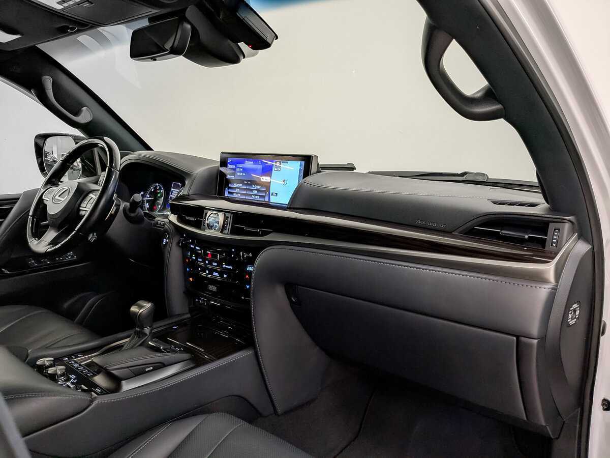 Lexus LX с пробегом — 2021 год. Фото: #10
