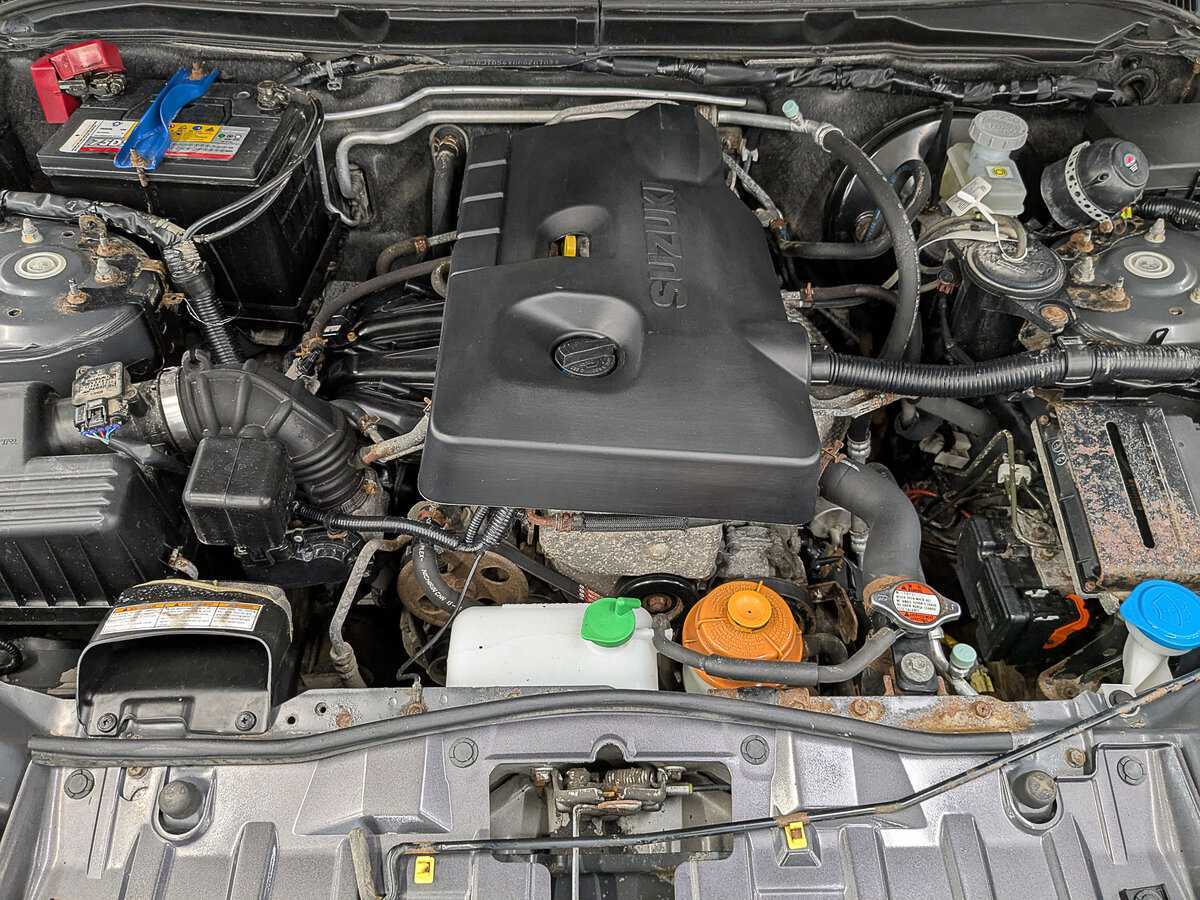 Suzuki Grand Vitara с пробегом — 2011 год. Фото: #8