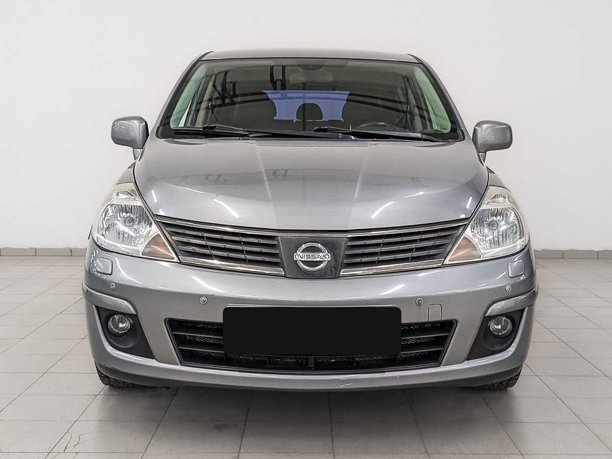 Nissan Tiida с пробегом — 2008 год. Фото: #1