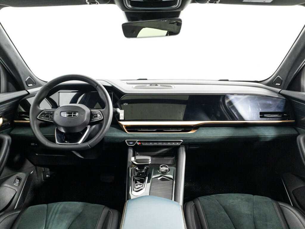 Geely Monjaro с пробегом — 2023 год. Фото: #12