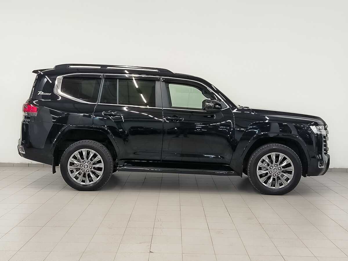 Toyota Land Cruiser с пробегом — 2021 год. Фото: #3