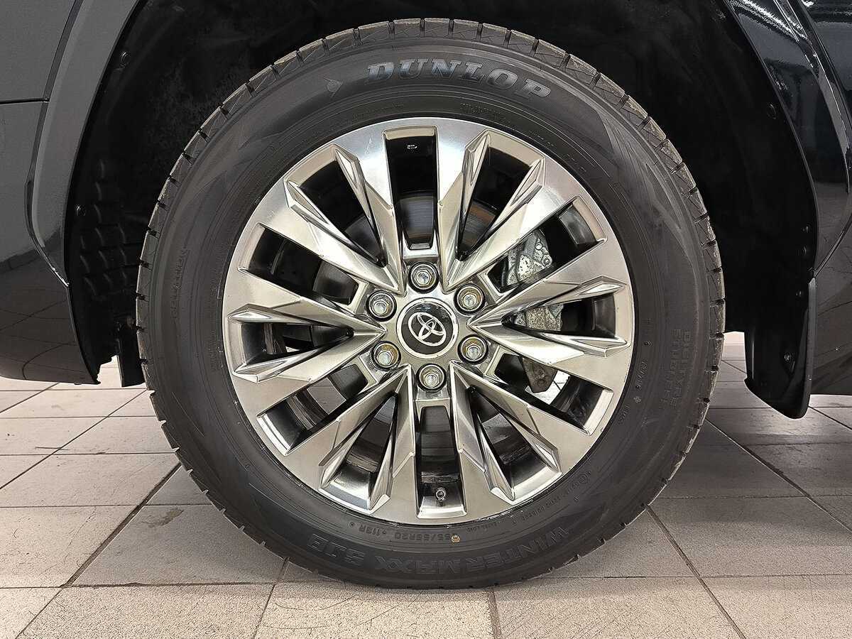 Toyota Land Cruiser с пробегом — 2021 год. Фото: #11