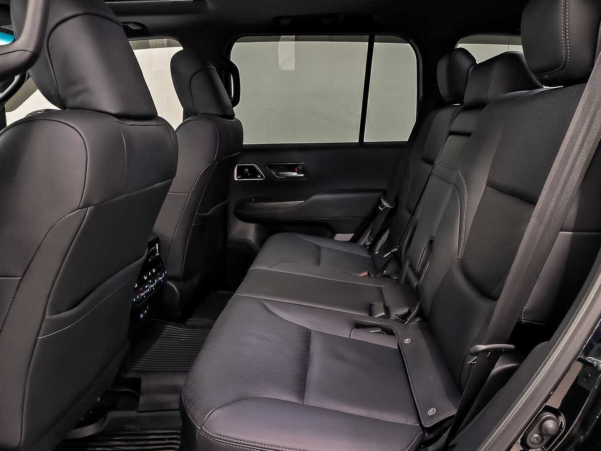 Toyota Land Cruiser с пробегом — 2021 год. Фото: #17