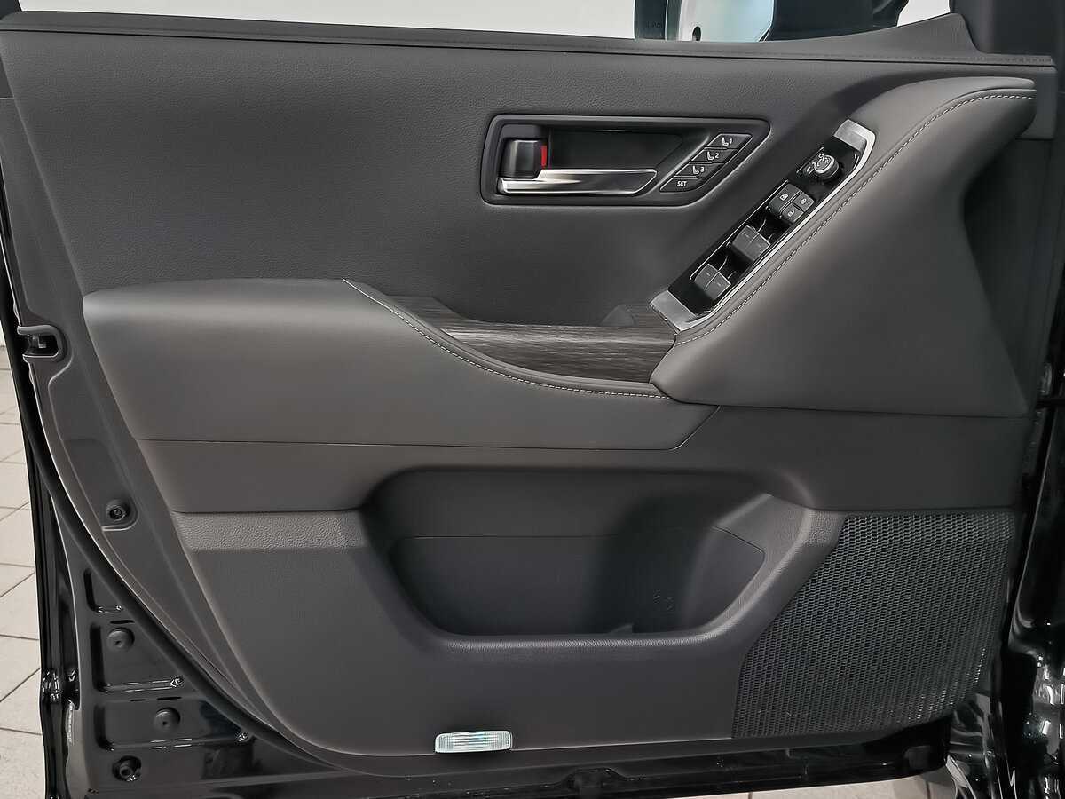 Toyota Land Cruiser с пробегом — 2021 год. Фото: #18