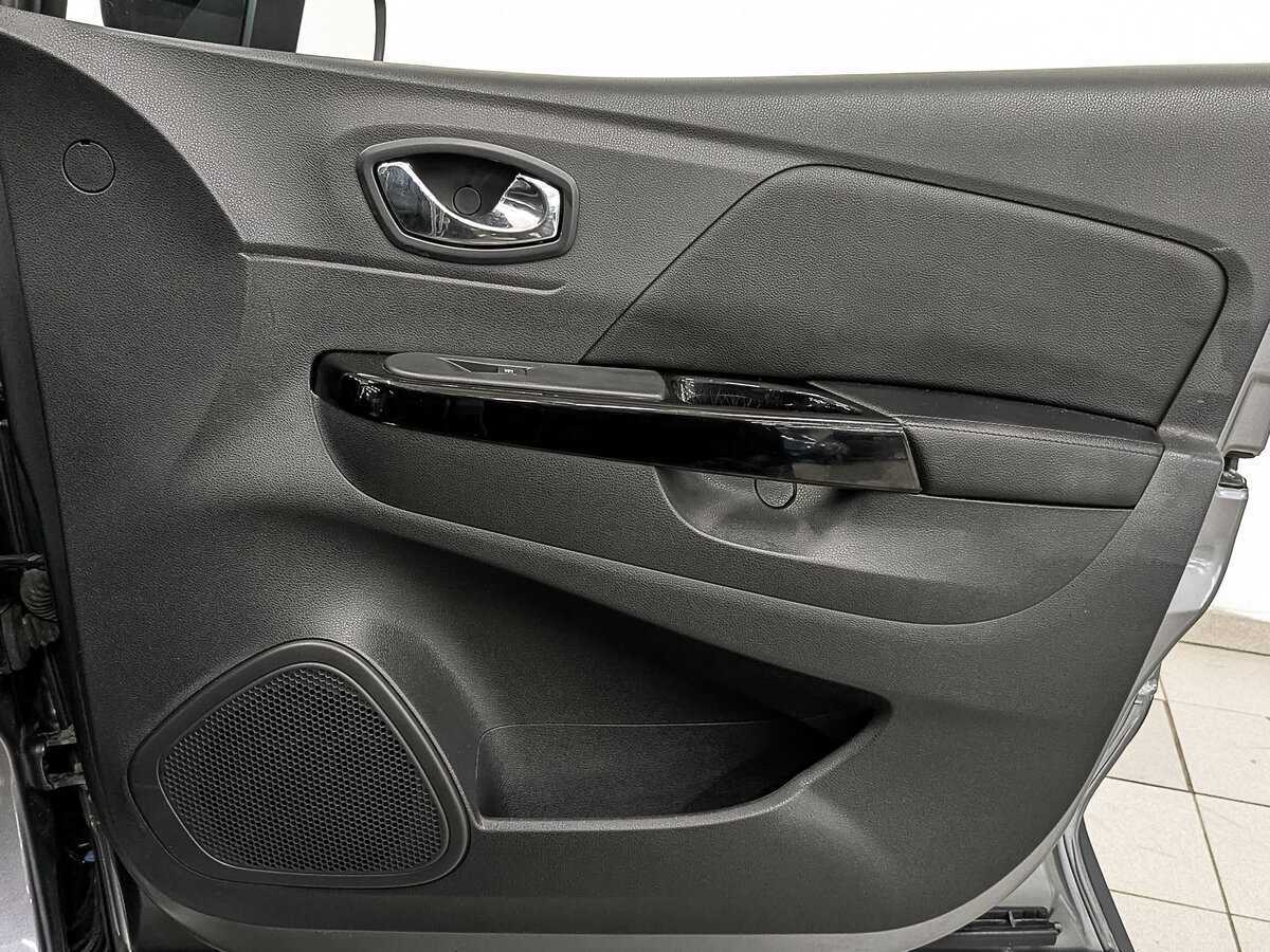 Renault Kaptur с пробегом — 2017 год. Фото: #20