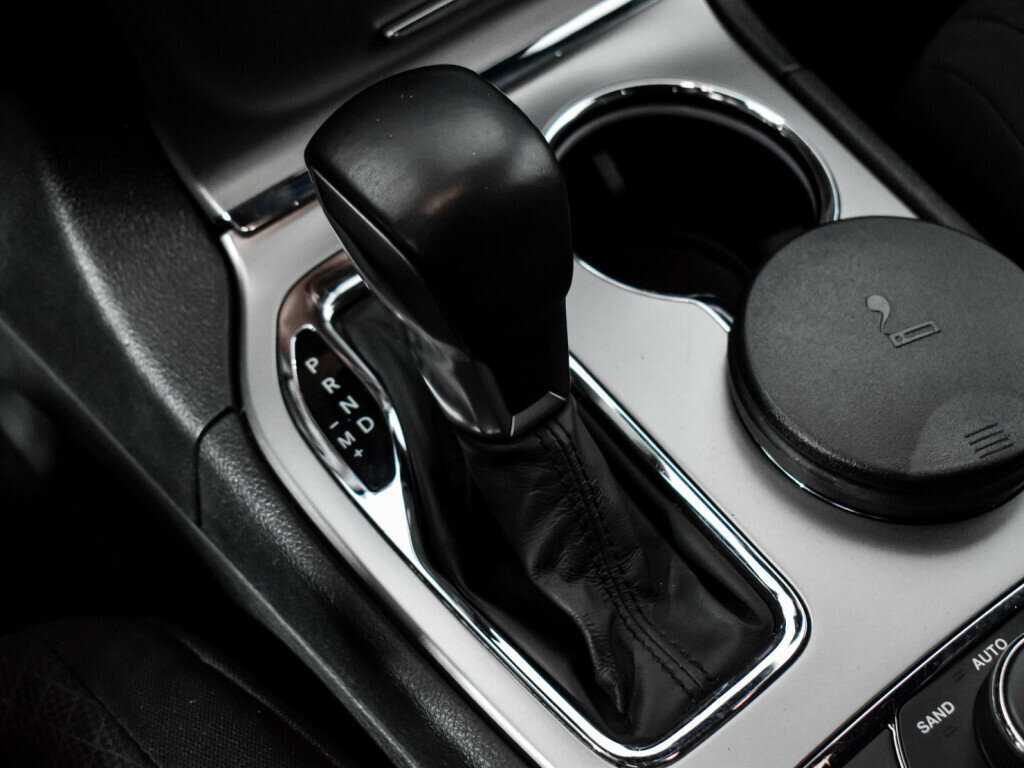 Jeep Grand Cherokee с пробегом — 2018 год. Фото: #7