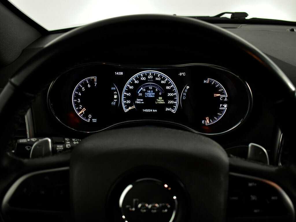 Jeep Grand Cherokee с пробегом — 2018 год. Фото: #16