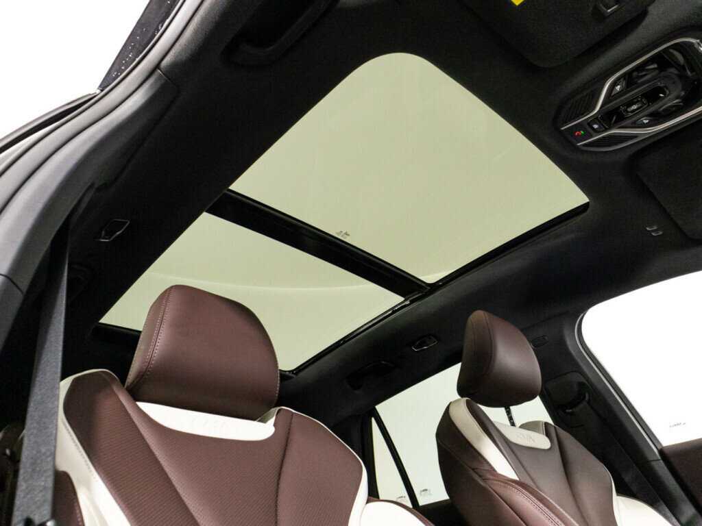 Geely Monjaro с пробегом — 2023 год. Фото: #22