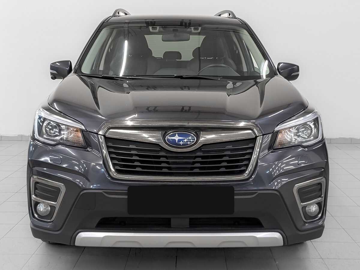 Subaru Forester с пробегом — 2019 год. Фото: #1