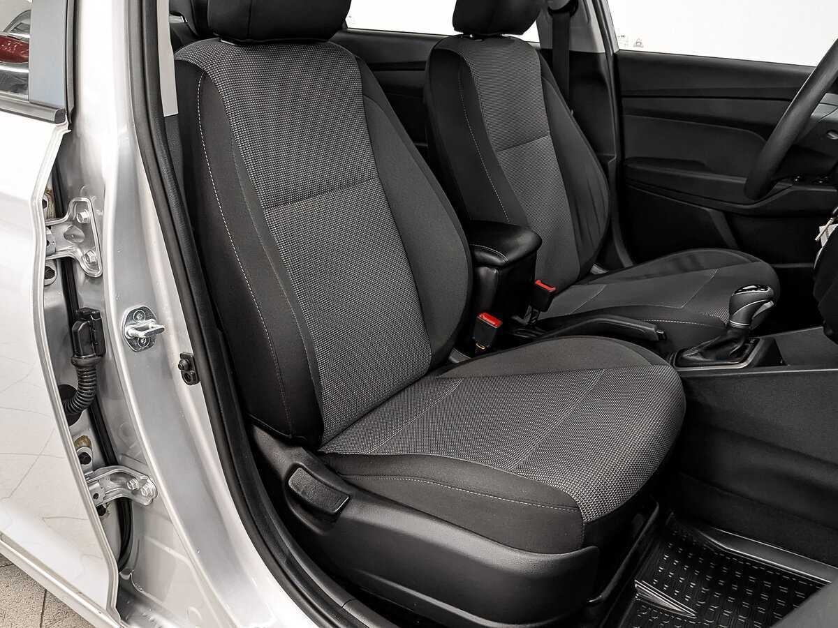 Hyundai Solaris с пробегом — 2018 год. Фото: #22