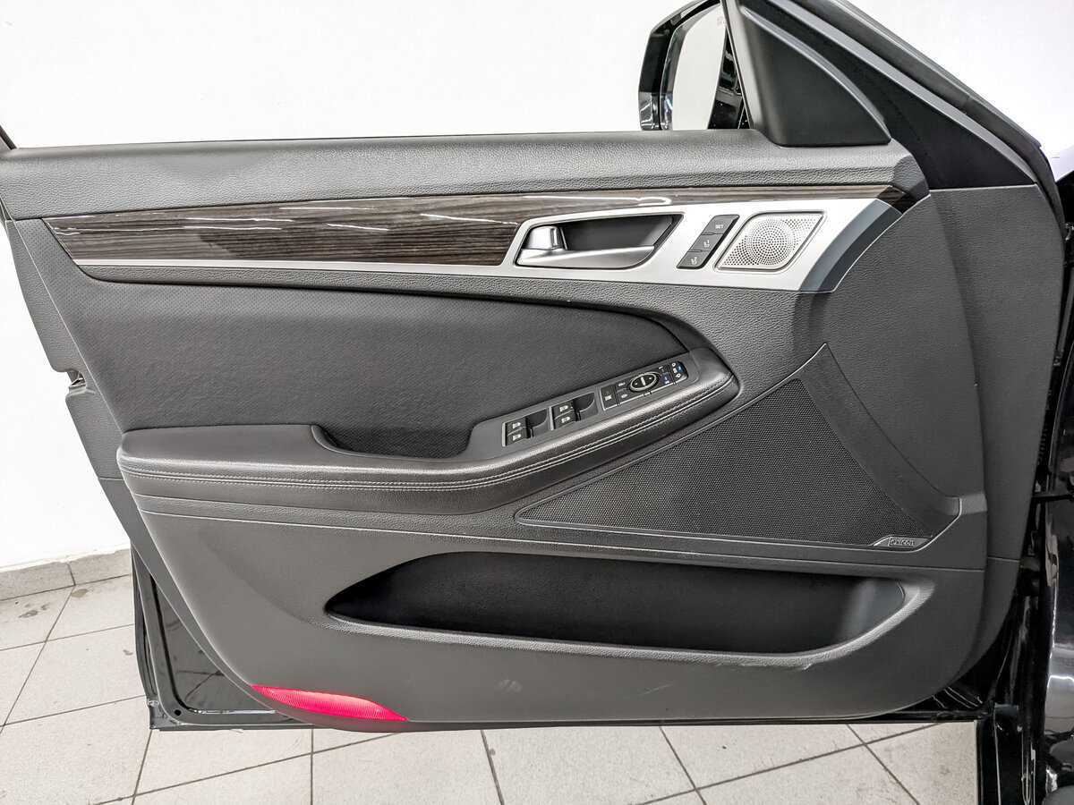 Genesis G80 с пробегом — 2019 год. Фото: #17