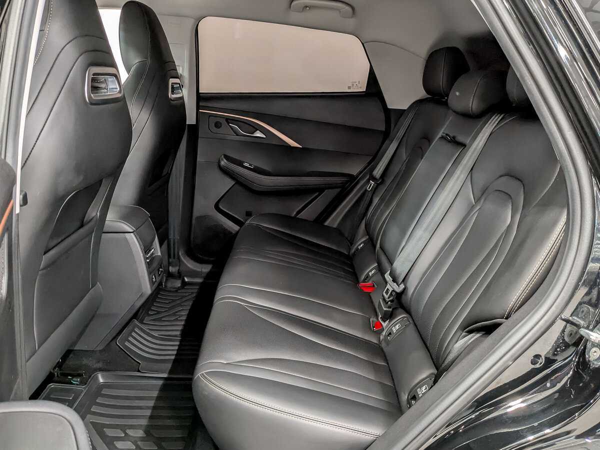 OMODA C5 с пробегом — 2023 год. Фото: #10