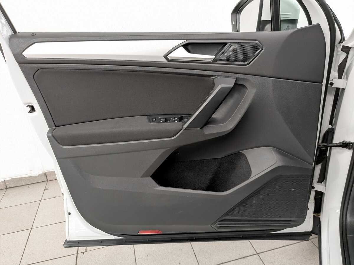 Volkswagen Tiguan с пробегом — 2021 год. Фото: #18