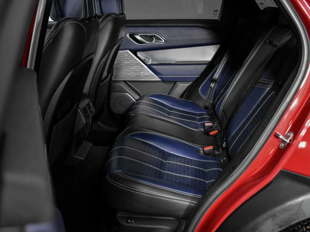 Land Rover Range Rover Velar с пробегом — 2018 год. Фото: #8