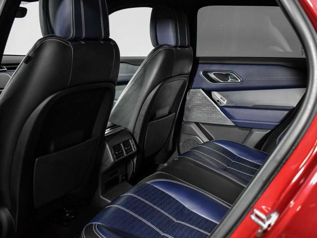 Land Rover Range Rover Velar с пробегом — 2018 год. Фото: #9