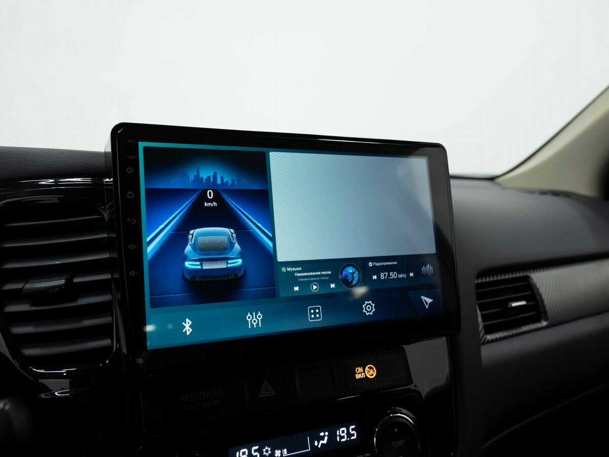 Mitsubishi Outlander с пробегом — 2014 год. Фото: #18