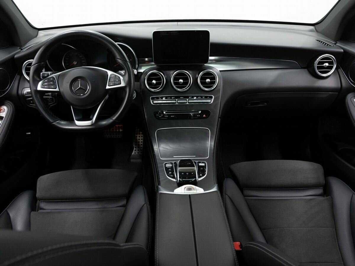 Mercedes-Benz GLC с пробегом — 2016 год. Фото: #13