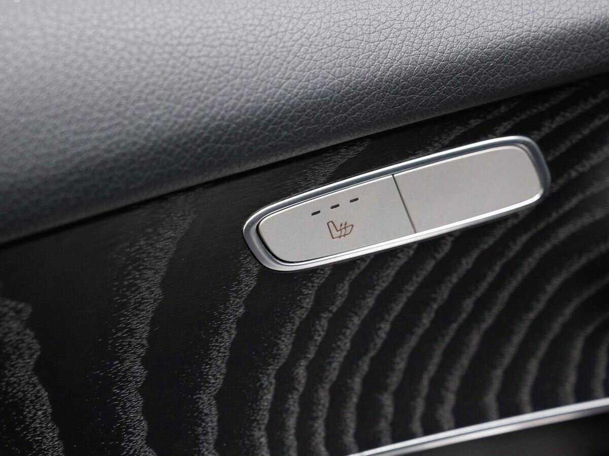 Mercedes-Benz GLC с пробегом — 2016 год. Фото: #17