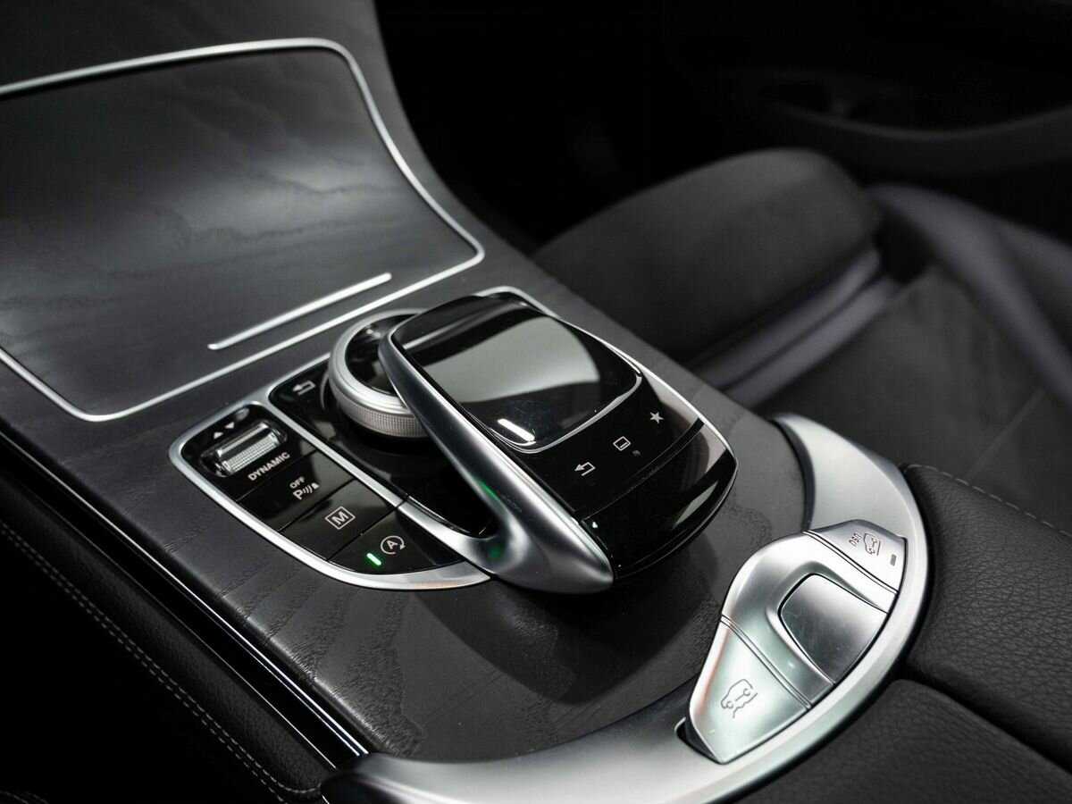 Mercedes-Benz GLC с пробегом — 2016 год. Фото: #22