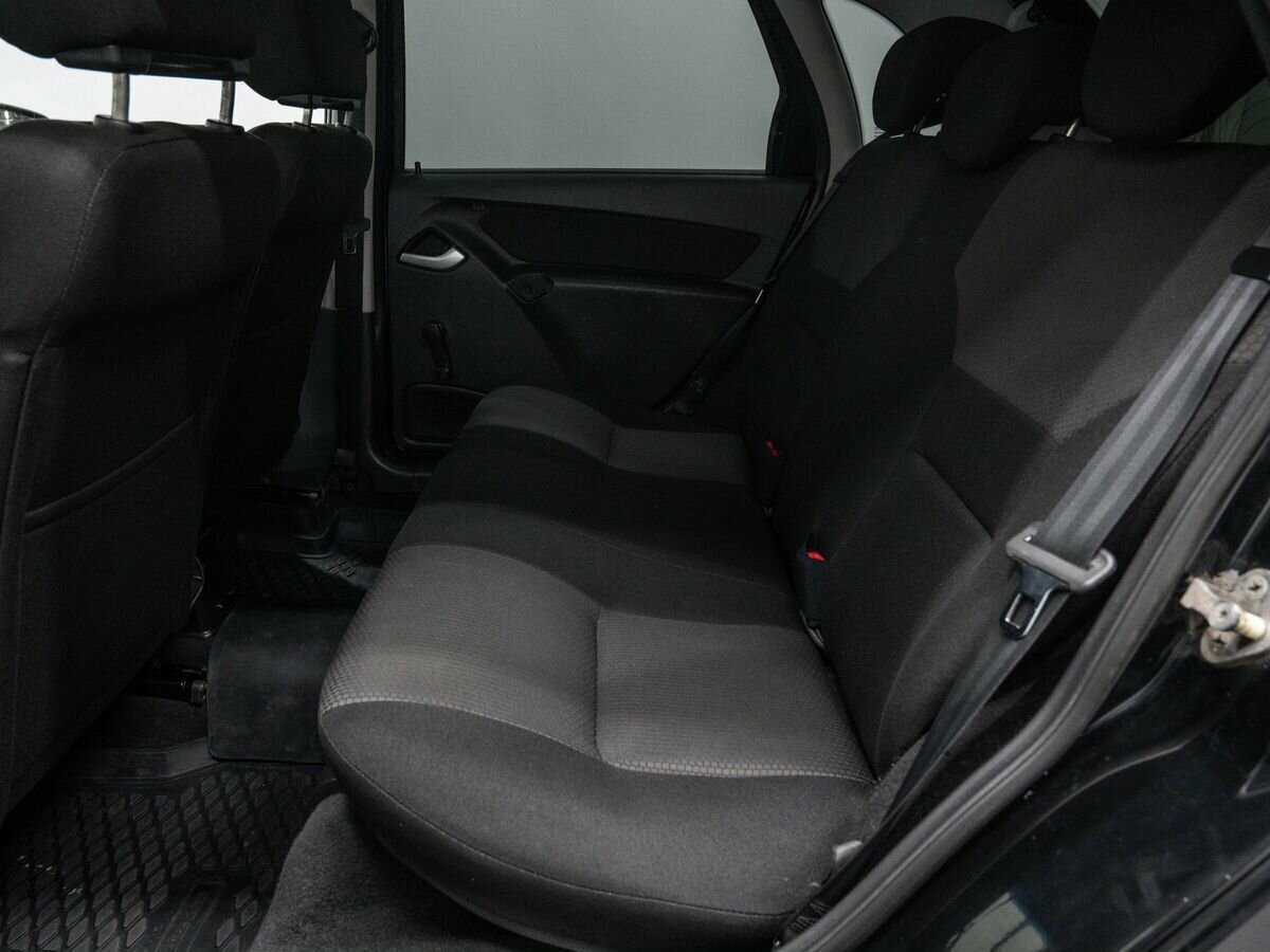 Lada (ВАЗ) Kalina с пробегом — 2013 год. Фото: #11