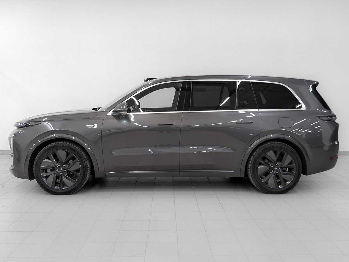 LiXiang L9 с пробегом — 2023 год. Фото: #7