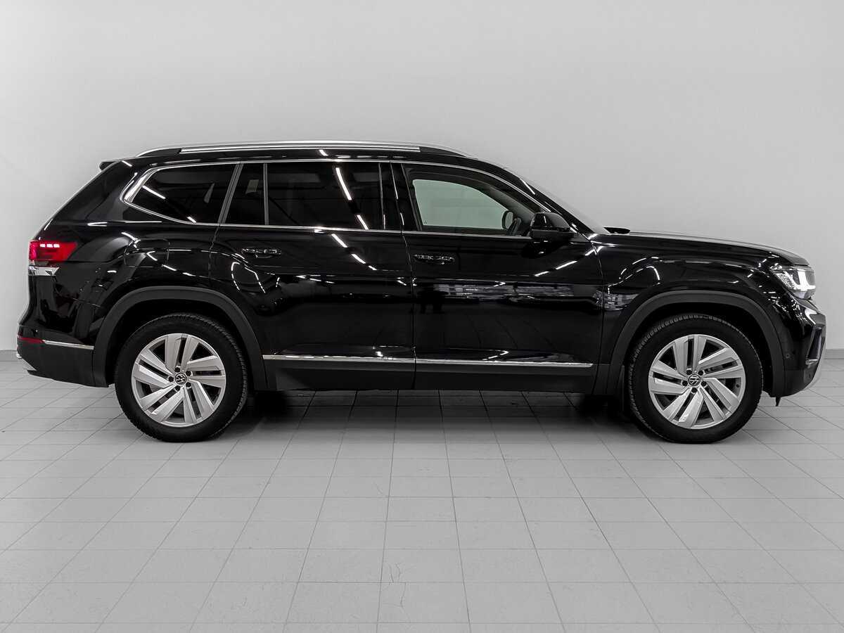 Volkswagen Teramont с пробегом — 2021 год. Фото: #3