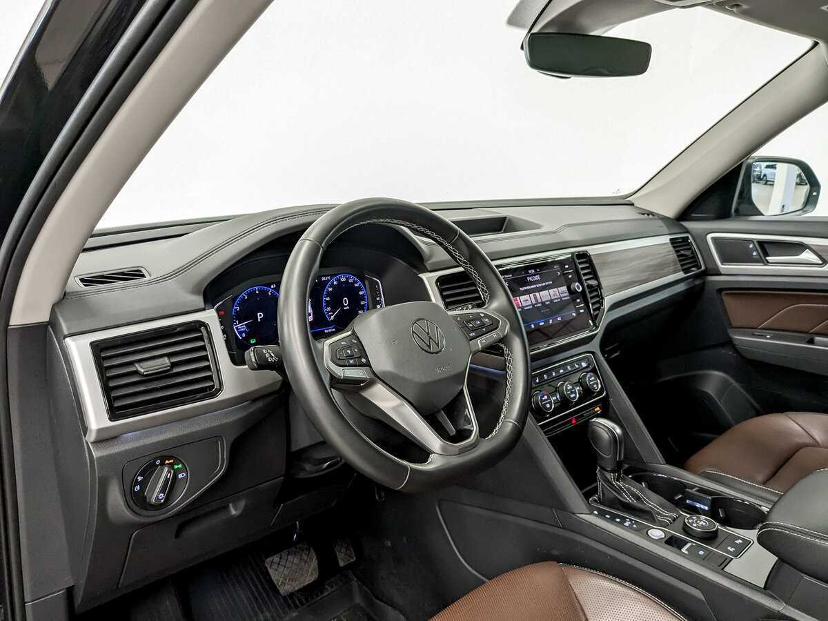 Volkswagen Teramont с пробегом — 2021 год. Фото: #14