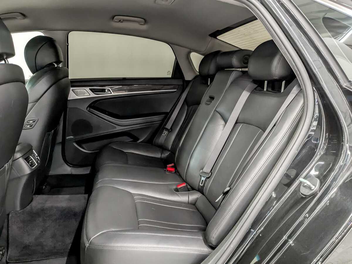 Genesis G80 с пробегом — 2019 год. Фото: #11