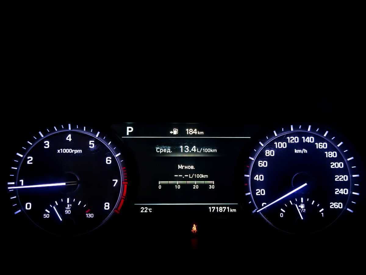 Genesis G80 с пробегом — 2019 год. Фото: #12