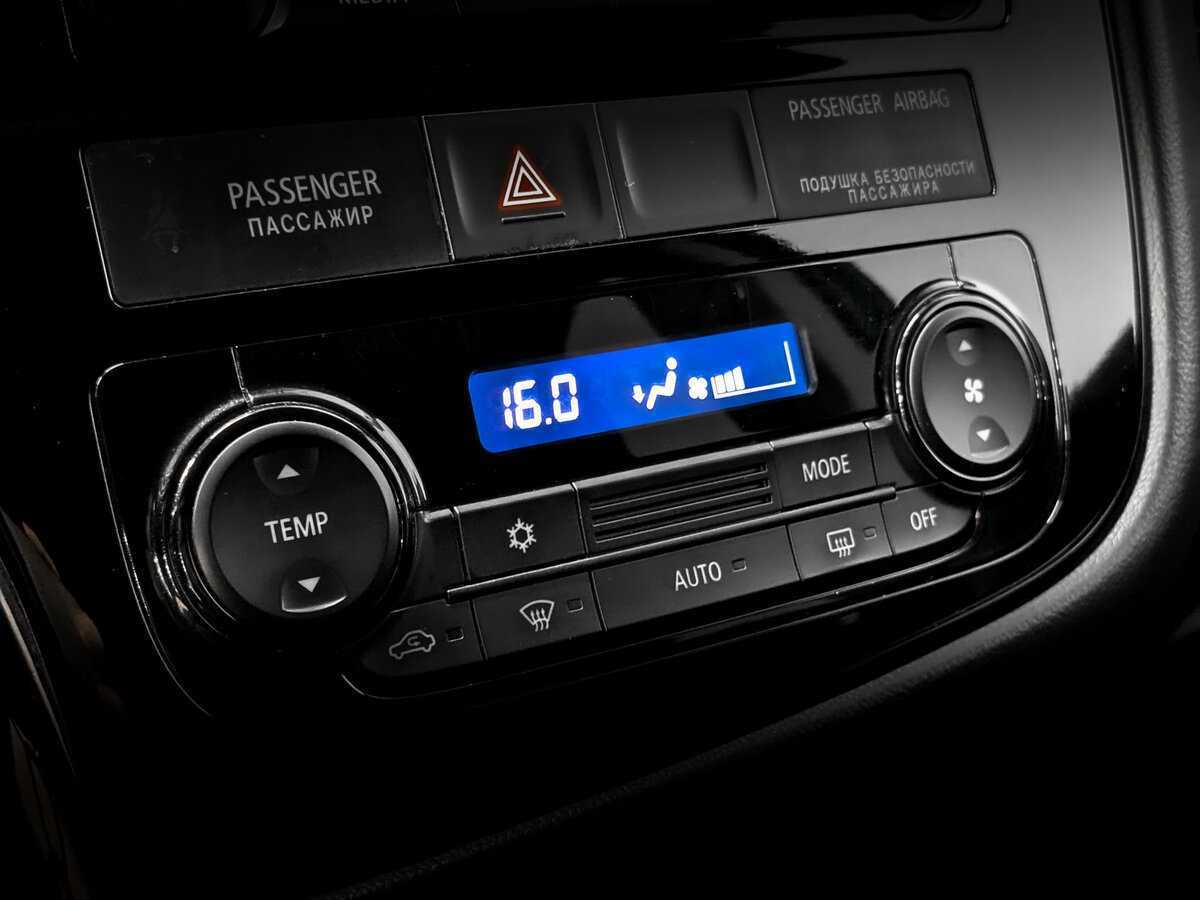 Mitsubishi Outlander с пробегом — 2017 год. Фото: #24